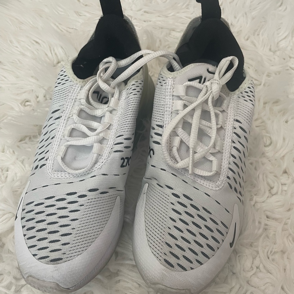Nike Air Max 270 White and Black Running Shoes